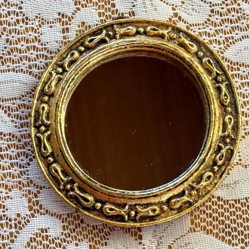 Vintage Italian gold framed mirror, perfect for gallery wall or display - Picture 1 of 4